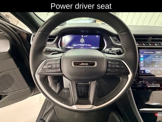 2023 Jeep Grand Cherokee L Altitude 4x4