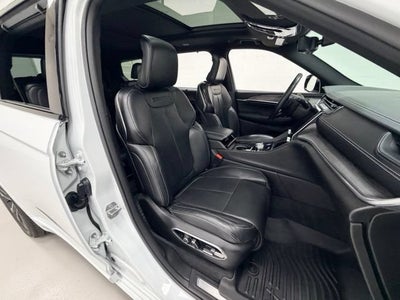 2022 Jeep Grand Cherokee L Overland 4x4