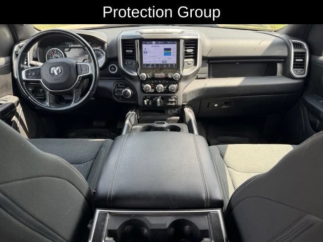 2022 RAM 1500 Big Horn Crew Cab 4x4 5'7" Box