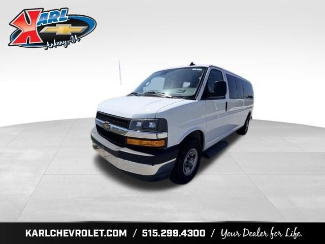 2022 Chevrolet Express Passenger 3500 LS