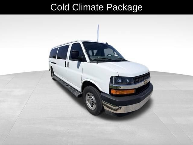 2022 Chevrolet Express Passenger 3500 LS