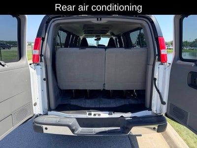 2022 Chevrolet Express Passenger 3500 LS