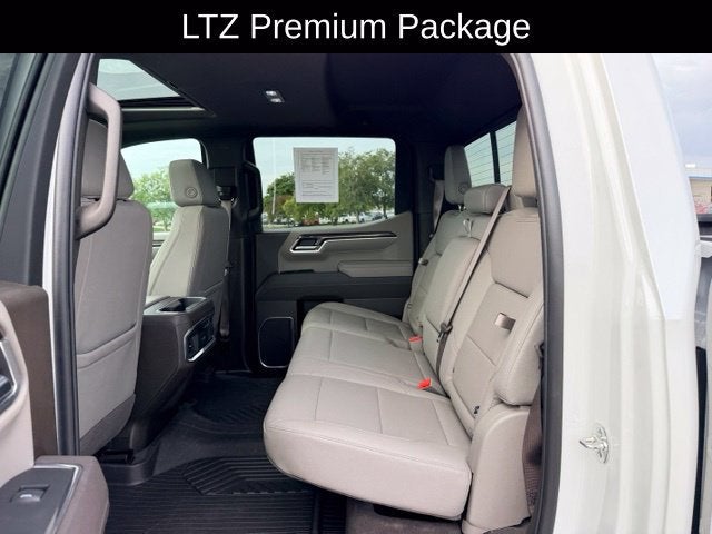2025 Chevrolet Silverado 1500 LTZ