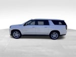 2022 Chevrolet Suburban High Country