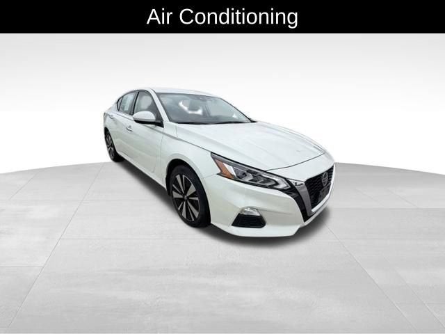 2022 Nissan Altima SV Intelligent AWD
