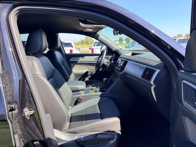 2023 Volkswagen Atlas Cross Sport 2.0T SE