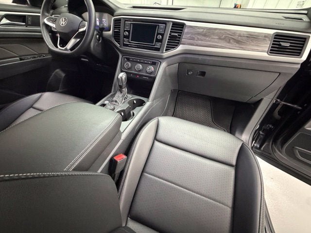 2023 Volkswagen Atlas Cross Sport 2.0T SE