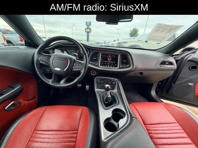 2016 Dodge Challenger 392 Hemi Scat Pack Shaker