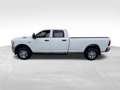 2024 RAM 2500 Tradesman Crew Cab 4x4 8' Box