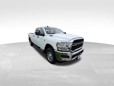 2024 RAM 2500 Tradesman Crew Cab 4x4 8' Box