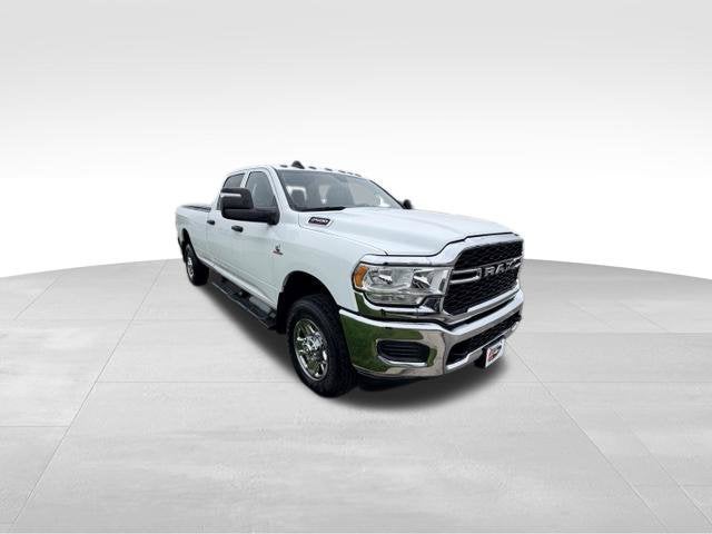 2024 RAM 2500 Tradesman Crew Cab 4x4 8' Box