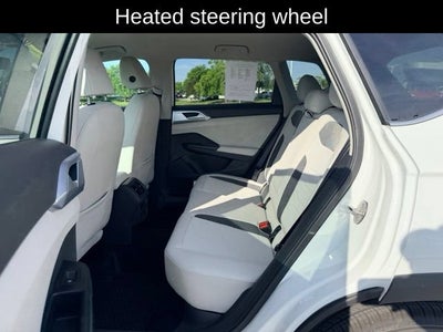 2026 Volkswagen Taos SE