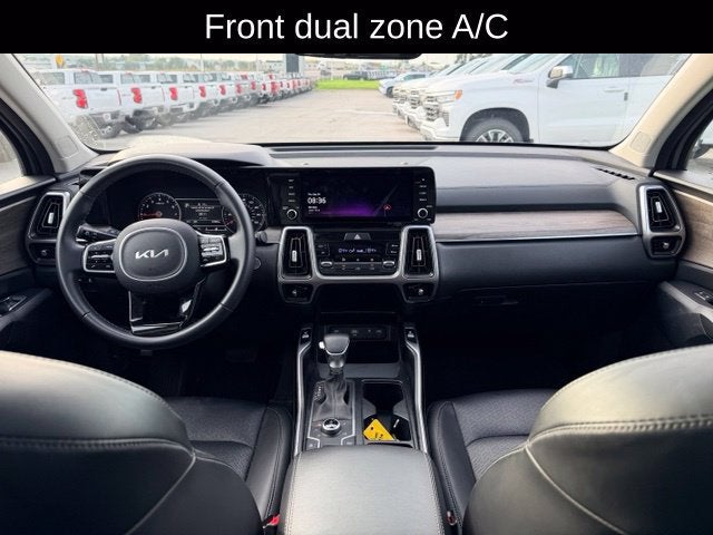 2023 Kia Sorento X-Line S