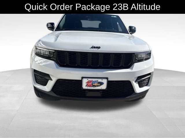 2023 Jeep Grand Cherokee Altitude 4x4