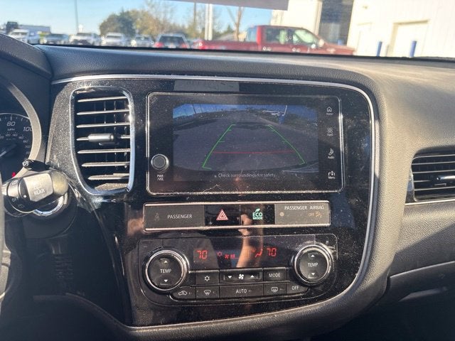 2019 Mitsubishi Outlander ES