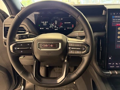 2025 GMC Yukon XL AT4