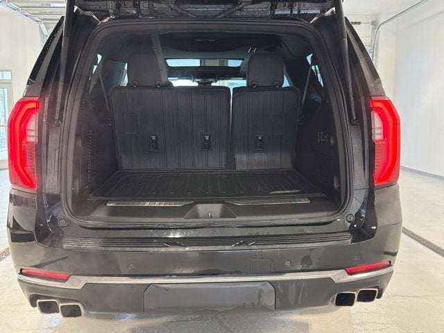 2025 GMC Yukon XL AT4