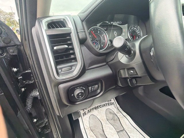 2023 RAM 2500 Laramie Crew Cab 4x4 6'4" Box