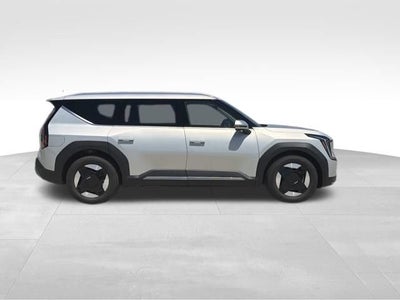 2026 Kia EV9 Wind