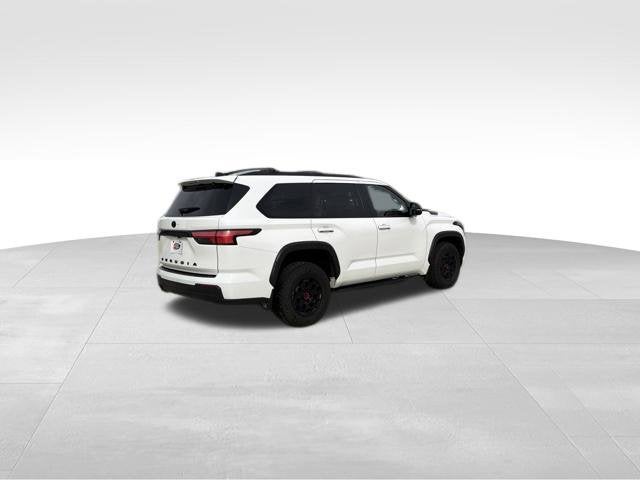 2024 Toyota Sequoia SR5