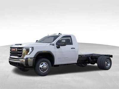 2026 GMC Sierra 3500 HD Chassis Cab Pro