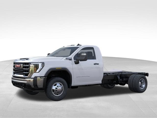 2026 GMC Sierra 3500 HD Chassis Cab Pro