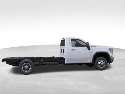 2026 GMC Sierra 3500 HD Chassis Cab Pro