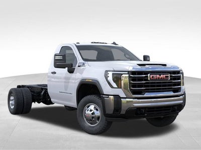 2026 GMC Sierra 3500 HD Chassis Cab Pro