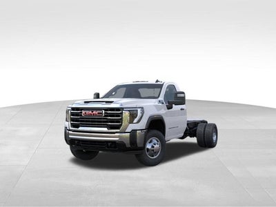 2026 GMC Sierra 3500 HD Chassis Cab Pro