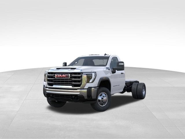2026 GMC Sierra 3500 HD Chassis Cab Pro