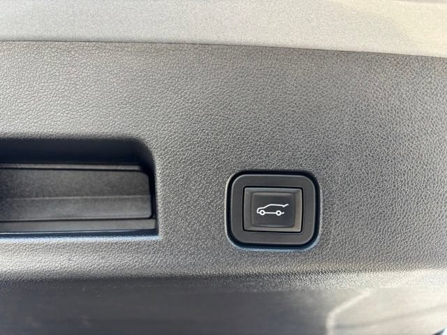 2024 Chevrolet Traverse LS