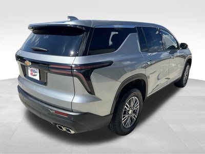 2024 Chevrolet Traverse LS