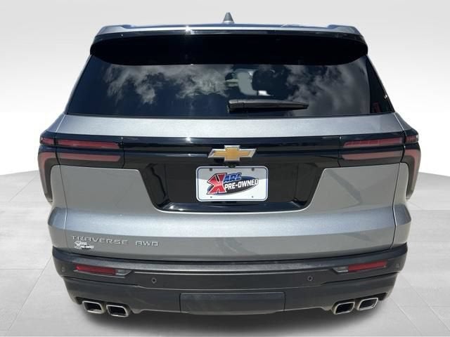 2024 Chevrolet Traverse LS