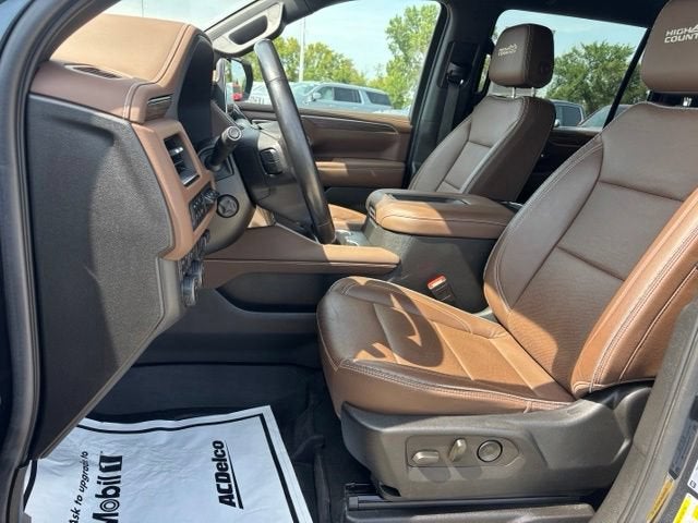 2022 Chevrolet Suburban High Country