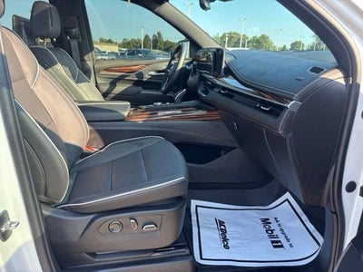 2024 Cadillac Escalade ESV Premium Luxury