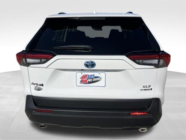 2021 Toyota RAV4 Hybrid XLE