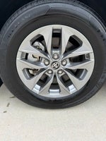 2024 Toyota Sienna LE 8 Passenger